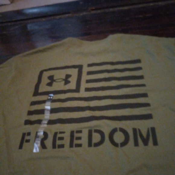 BRAND NEW WITH TAGS UNDER ARMOUR FREEDOM Mens TSHIRT 2XL NWT Color Green... - Picture 11 of 12